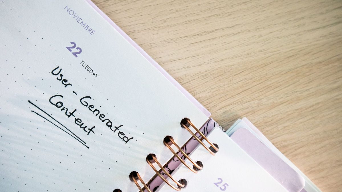 A calendar of dated notes, standing in for an app-delivery schedule